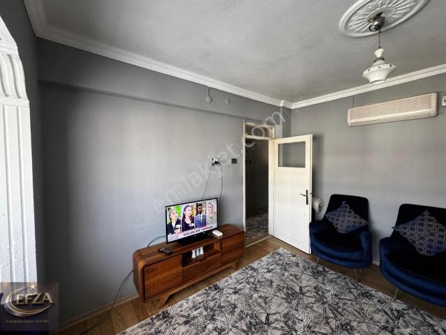 Efza Gayrimenkulden 13 Eylül Okulu Civarında Satılık 2+1 Daire