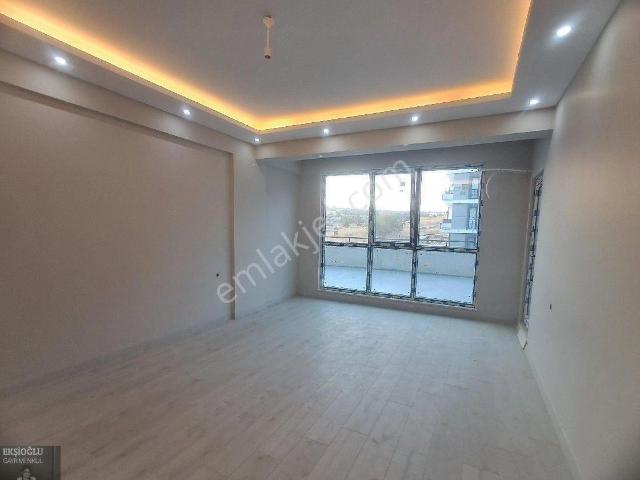 Ekşioğlundan Tekirdağ Süleymanpaşa Atatürk Mah Cadde Üzeri Satılık 2+1 Daire
