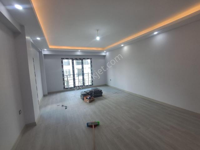 Ekşioğlu'ndan Tekirdağ Süleymanpaşa Atatürk Mahallesi 3+1 Satılık Daire
