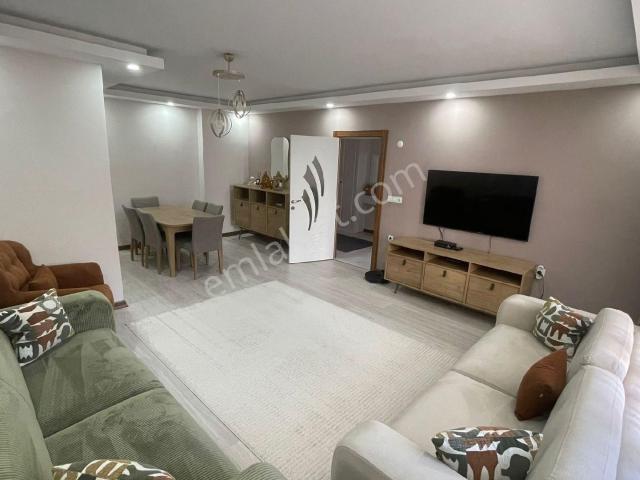 Ekşioğlu'ndan Tekirdağ Süleymanpaşa Ortacami Mahallesi 3+1 Satılık Daire