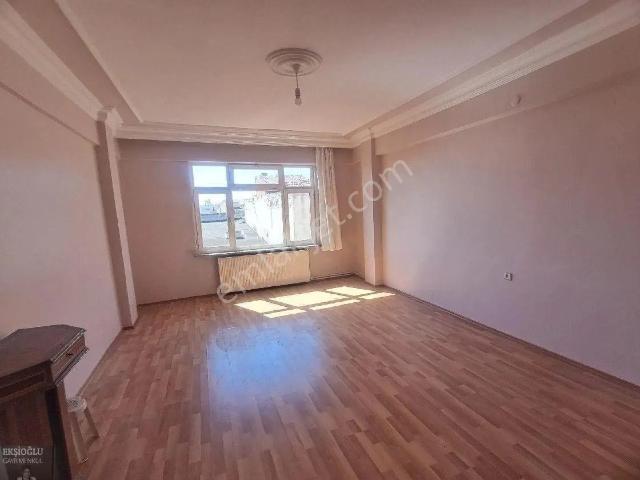 Ekşioğlundan Tekirdağ Süleymanpaşa Yavuz Mah Kiralık 3+1 Daire