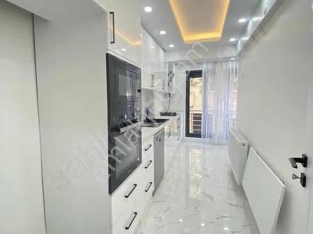 Ekşinar Gym,prestijli Sitede Full Tadilatlı 2.5+1 Satılık Daire