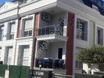 Ekşinar Gym'den Florya Şenlikköyde Sitede Satlık Dubleks Daire