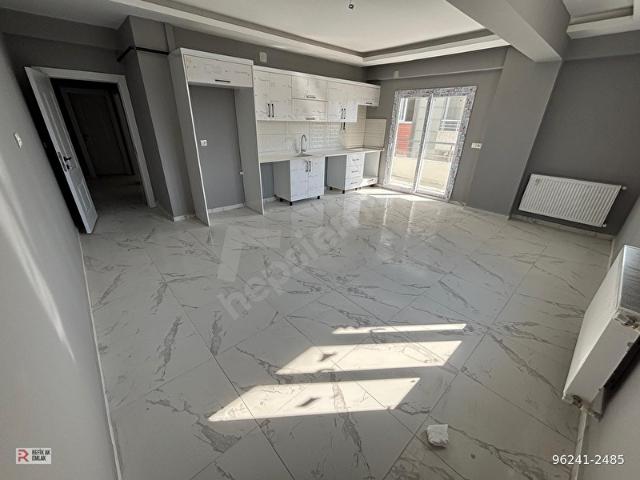 ÇEKMECE MAHALLESİNDE SATILIK YENİ SIFIR DAİRE