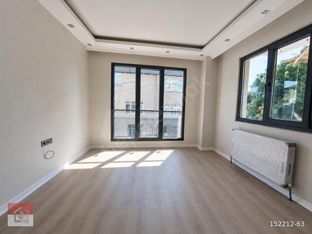 ÇEKMEKÖY M.AKİF MH AĞAOĞLUNA YAKIN ULTRA LÜKS 2+1 90mGİRİŞDAİRE