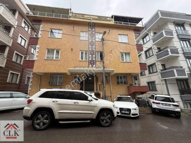 Çekmeköy Mehmet Akif Mah.kiralık 2+1 Daire