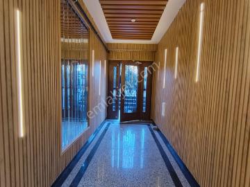 Çekmeköy Mehmet Akif Mh Ağaoğluna Yakın Lüks 5+2 220m2 Daire