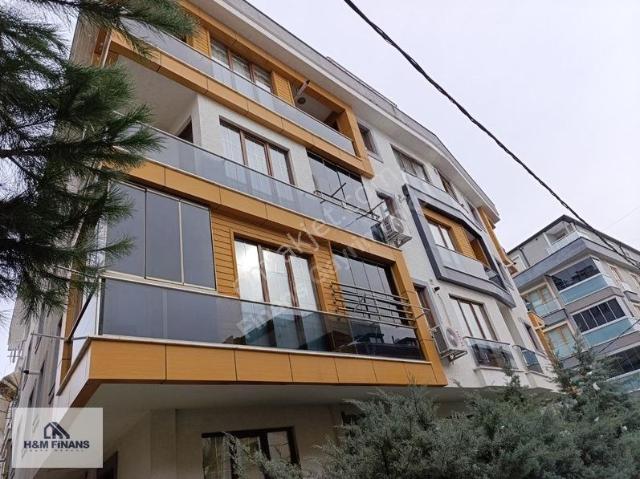 Çekmeköy Merkez Mah.i Kiralık 2+1 Ara Kat Daire
