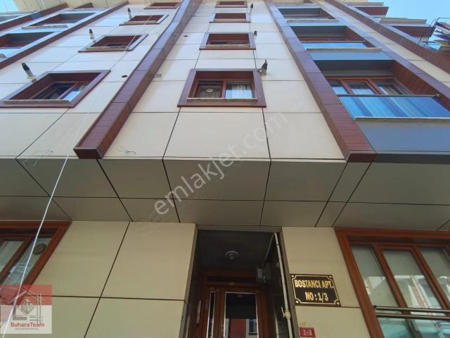 Çekmeköy Merkez Mh Rahmi Kent Ormanına Yakın Kiralık 2+1 B.katı