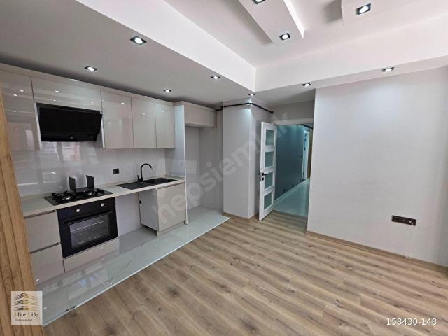 ÇEKMEKÖY MİMAR SİNAN MH.2+1 YÜKSEK GİRİŞ SATILIK DAİRE