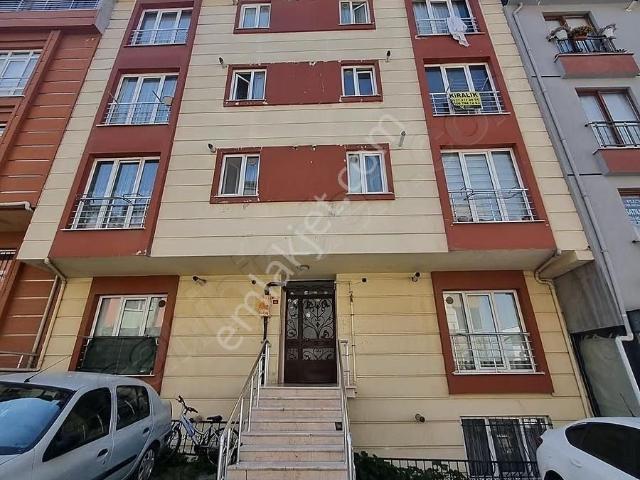 Çekmeköy Mimar Sinan Mahallesinde Kiralık 2+1 Daire