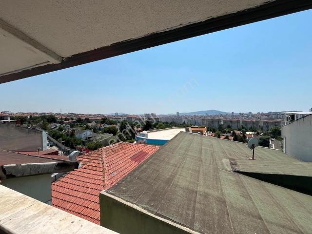 Çekmeköy Mimar Sinan Mahellesi'de Satılık 2+2 Dubleks Daire