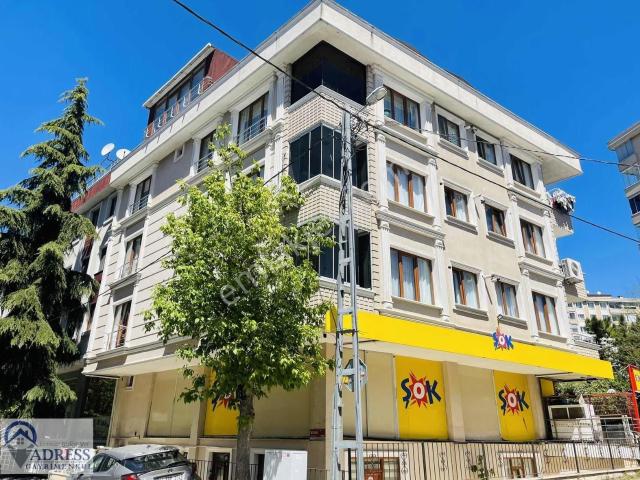 Çekmeköy Mimar Sinan Yeşilkayalar Cad.4+2 Dubleks Daire