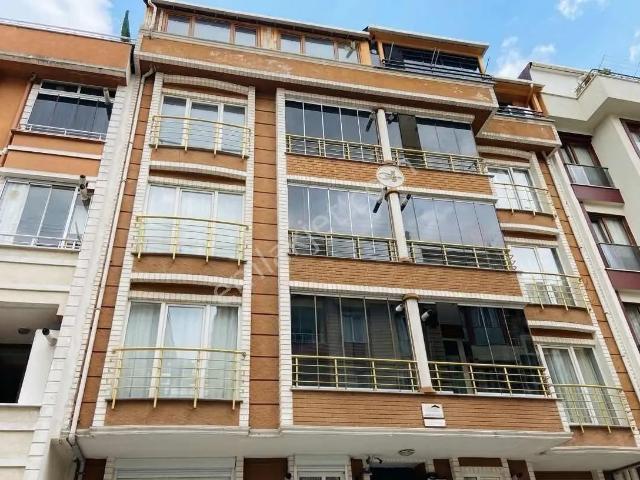 Çekmeköy Mimar Sinan'da Arakat 2+1 Temiz Kiralık Daire