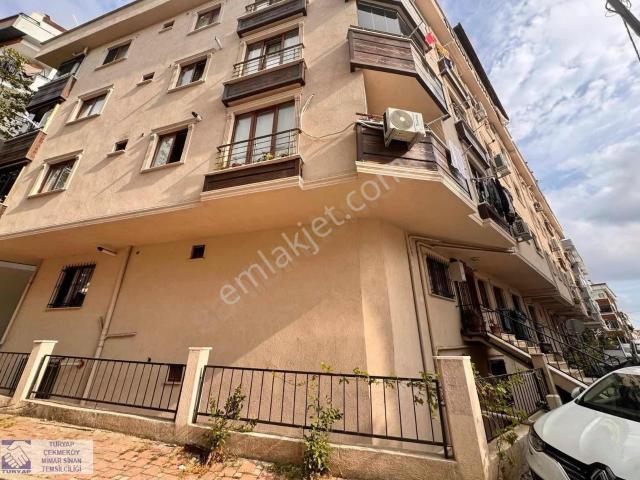 Çekmeköy Mimar Sinanda Merkezi Konumda Kiralık 1+1 Bahçe Katı