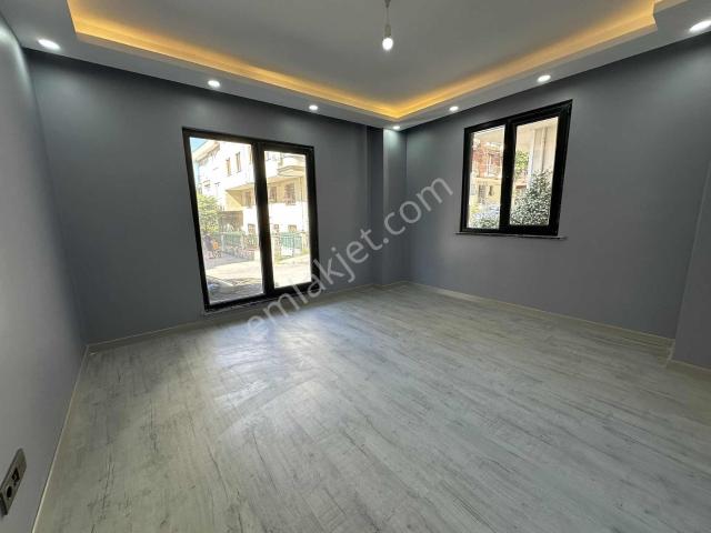 Çekmeköy Mimarsinan Mah'de 2+1 Satılık Daire