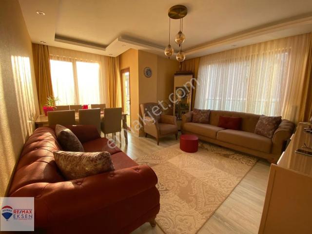 Çekmeköy Çatalmeşe Mah Satılık Çatı Dubleks 4+1 Daire