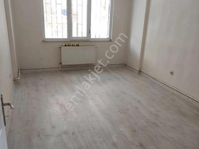 Çekmeköy Akkon Sitesinde 2+1 Kiralık Daire