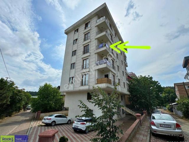 Çekmeköy Alemdağda Tugaya Ve Hastaneye Yakın Kiralık 2+1 Daire