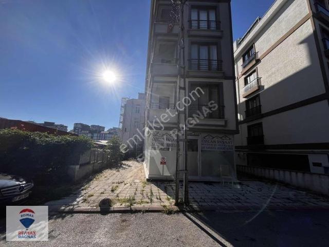 Çekmeköy Devlet Hastanesi Yanı Kiralık 2+1 Daire