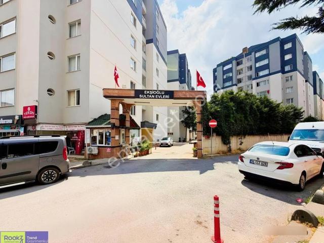 Çekmeköy Taşdelen Sultan Evleri Sitesi Kiralık 3+1 Hazır Daire