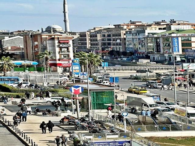 ÇEKMEKÖY YAPI GAYRİMENKUL'DEN METRONUN DİBİNDE ÜST DUBLEKS!