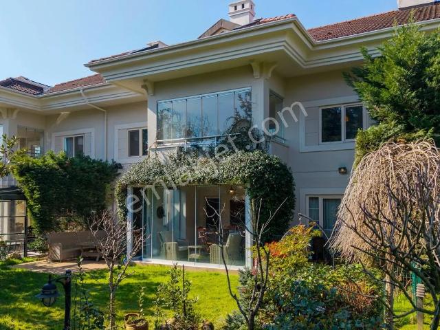 Çekmeköyde Ağaoğlu My Countryde Satılık Villa