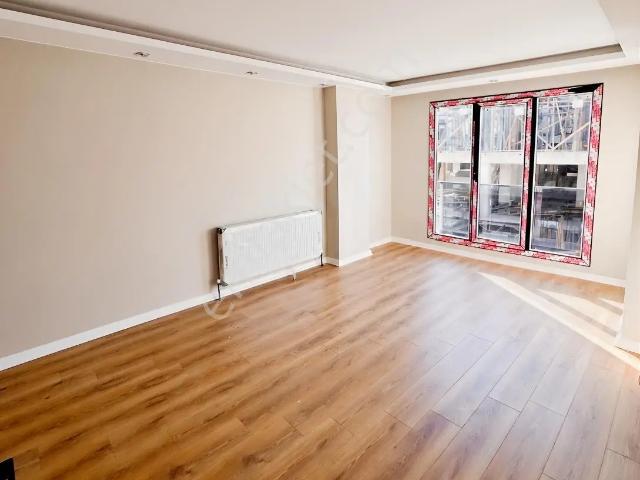 Çekmeköy'de Sıfır 2+1 Kiralık Daire
