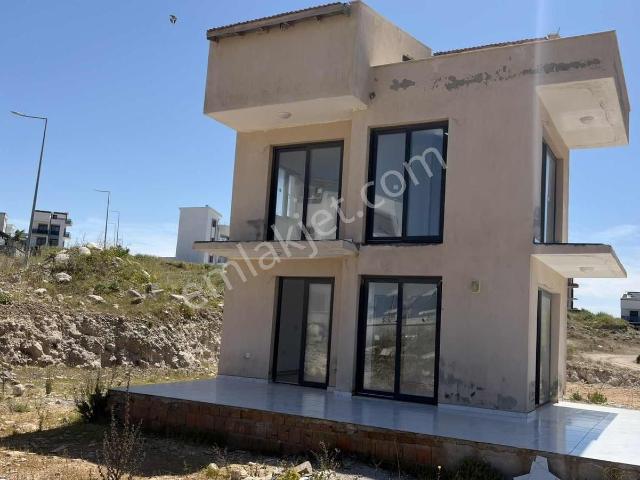 Eko Emlaktan Fırsat Fiyatlı Köşe Villa