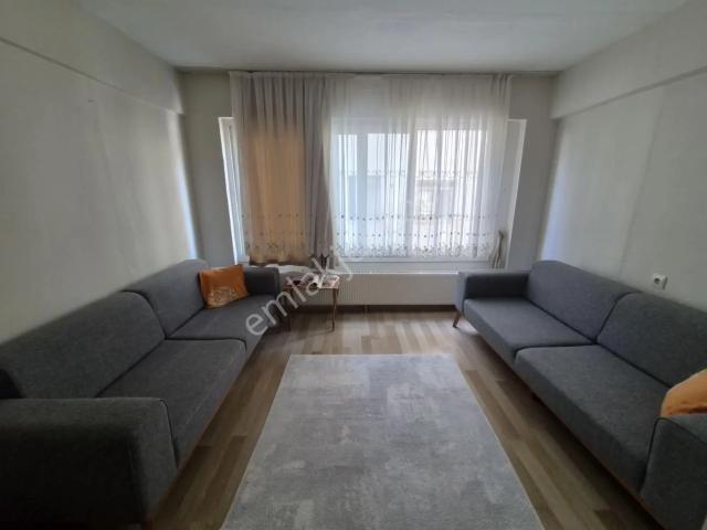 Ekonomi Üni. Ve Amerikan Hast. Yakını Eşyalı Kiralık 2+1 Daire