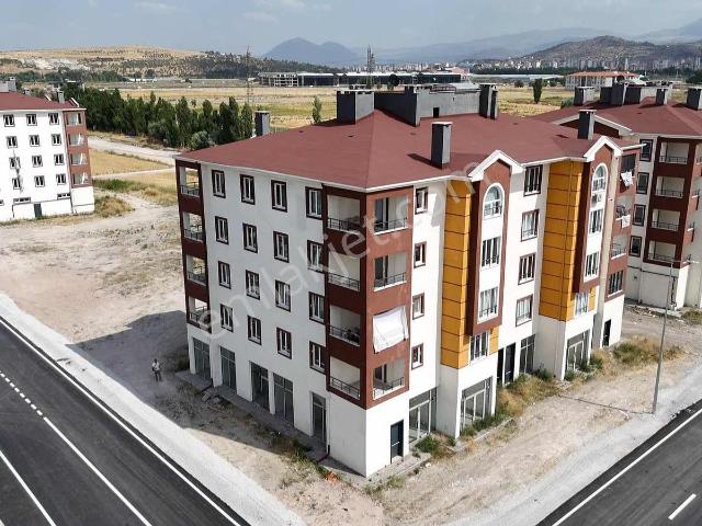 Şeker Mah. Toki Yakını 3+1 Full Yapılı Daire