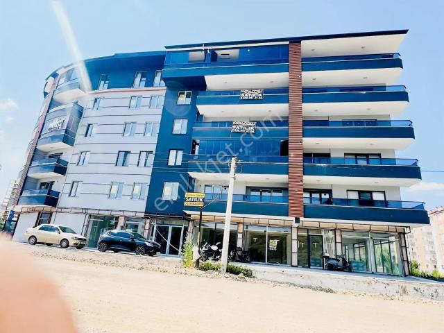 Ekin Group'tan Emirbey Konutlarında Satılık Ultra Lüks 3+1 Daire