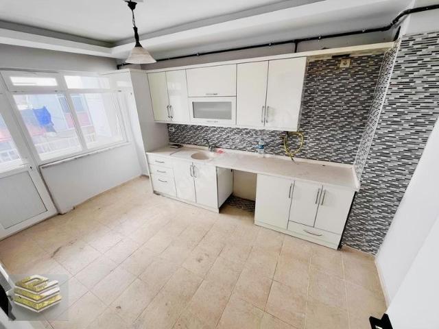 Ekipten Adalet Mahallesinde Satılık 120m2 2+1 Daire