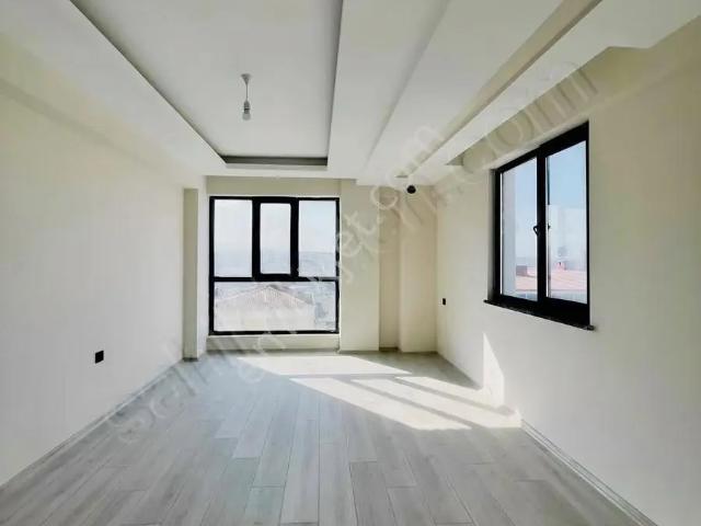 Ekipten Canıkte Tamamına Kredili 2+1 Daire Sıfır 100 M2