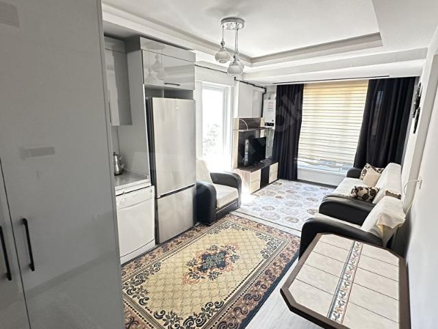 EKSİKSİZ EŞYALI OTURUMA HAZIR FERAH KULLANIŞLI DAİRE
