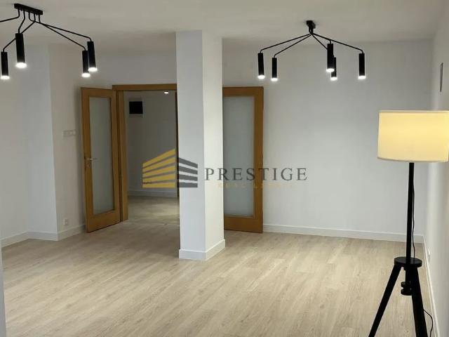 Ekskluzywny 4 pokojowy apartament 118 m² w centrum Warszawy zapraszam