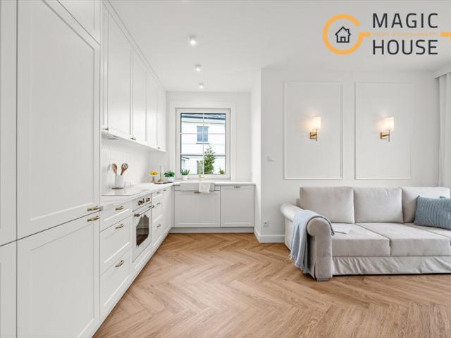 Na sprzedaż przestronne mieszkanie 88 m² z prywatnym ogrodem 252 m² w Gdyni