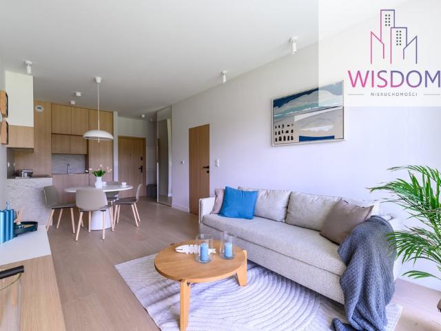 Ekskluzywny apartament nad jeziorem z tarasem i widokiem
