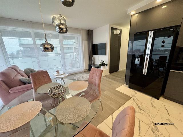 Sprzedam luksusowy apartament 64,3 m² z 2 balkonami w Kielcach