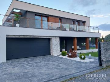 Ekskluzywny dom 212 m² z tarasem i garażem w Rzeszowie