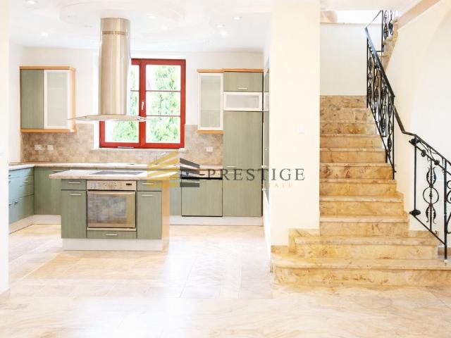 Ekskluzywny dom 350 m2 na prestiżowym osiedlu Empire