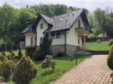Ekskluzywny dom z basenem i sauną w Ustroniu