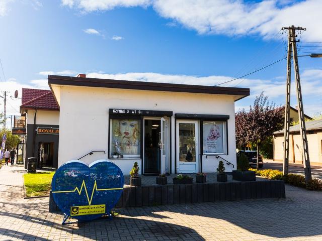 Ekskluzywny lokal 56 m2 z 3 wejściami i parkingiem zapraszam