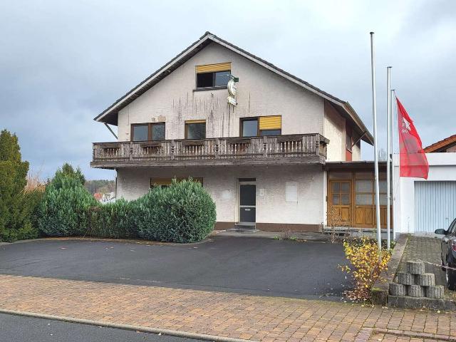 Ehemalige Gaststätte für Mehrfamilienhaus / Mehrgenerationshaus geeignet