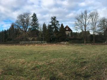 ehemaliger Bauernhof am Stadtrand von Pirna zu verkaufen