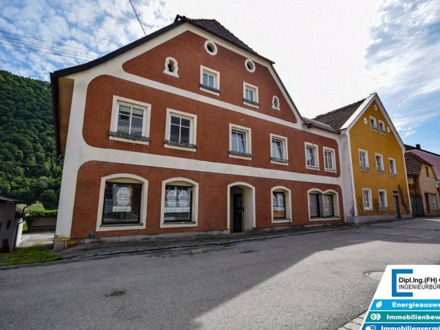 Ehemaliges Apothekerhaus an der Donau Viel Platz Für ihre Wohnideen