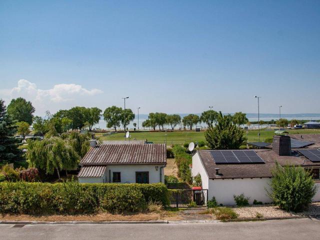 Ehemaliges Gästehaus mit Stadl und Stallungen in Podersdorf am See