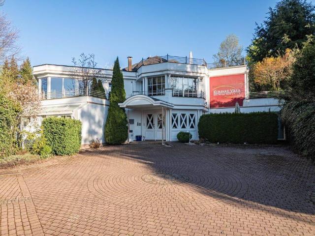 Ehemaliges Hotel als attraktive Gewerbefläche Büro, Seniorenwohnen, etc. im Zentrum von Olsberg