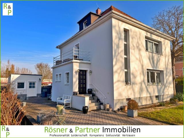 Ehemals Unternehmervilla. jetzt Ihr neues Zuhause TOP gepflegtes Einfamilienhaus