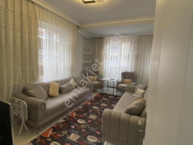 Şehitler Mah Üniversitesi Karşısı Sıfır Eşyalı Kiralık 1+1
